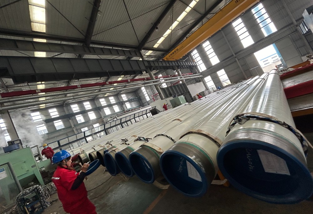Naphtha Pipes5